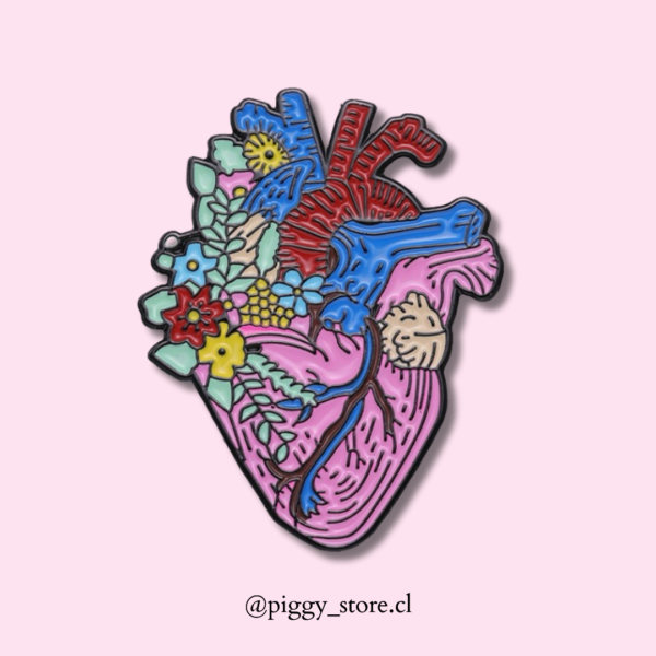 Corazón anatómico floreado
